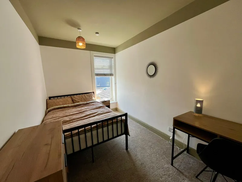 Sausthorpe St // 3 Bed // JUNE 2026 - Image 3